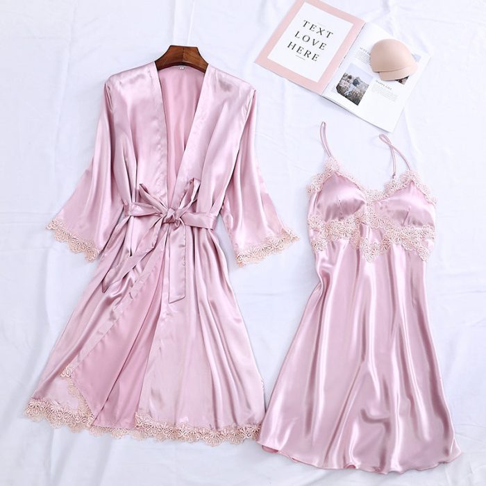 56efa7c3cbf38349f40a9556db6891ca.jpg